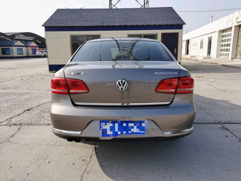 保定14年大众迈腾9