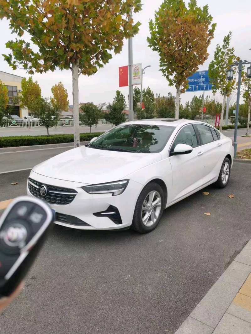 枣庄21年别克君威6