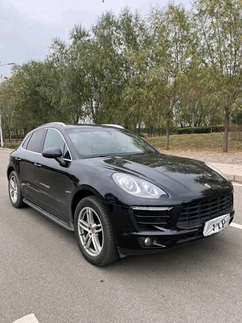 枣庄14年保时捷Macan2