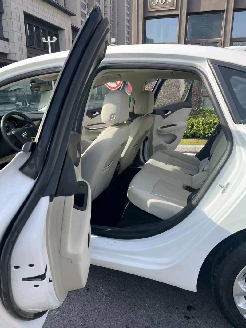 淮南20年别克威朗5