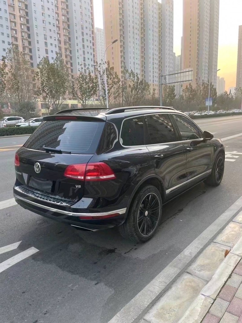 邯郸17年大众途锐5