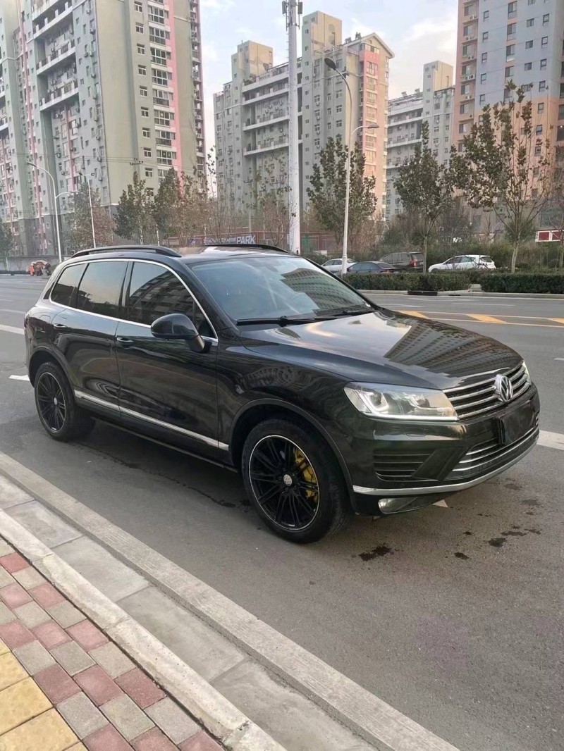 邯郸17年大众途锐6