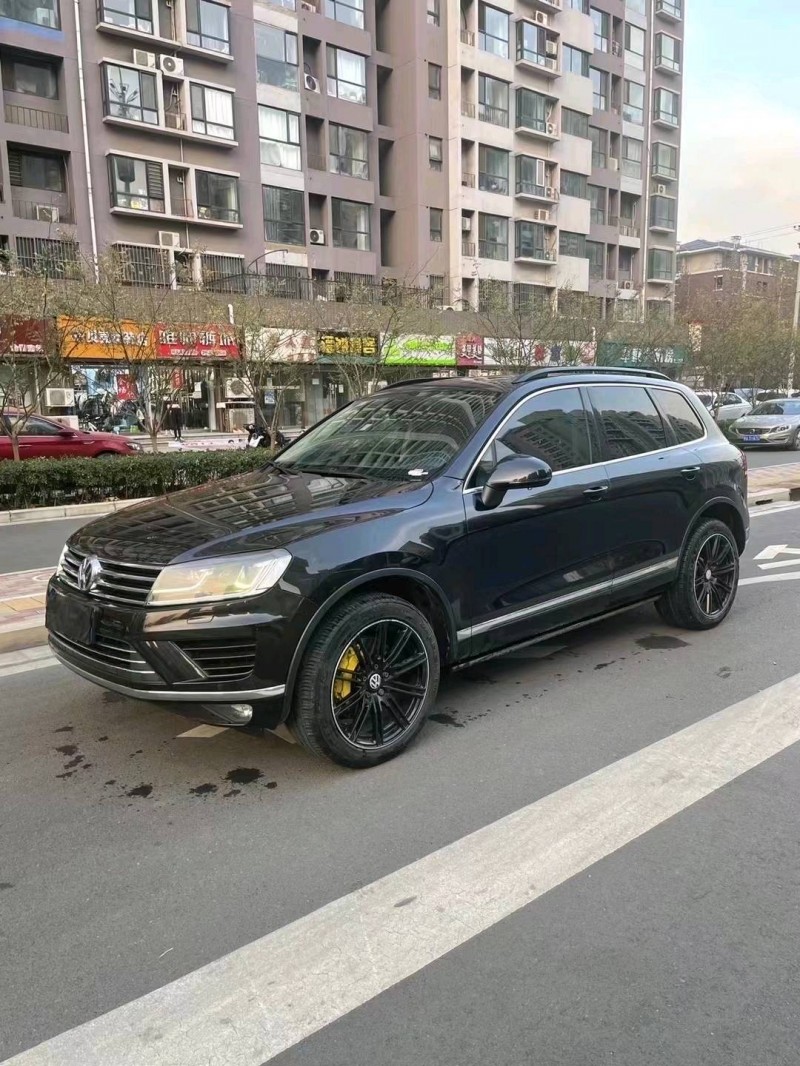 邯郸17年大众途锐9