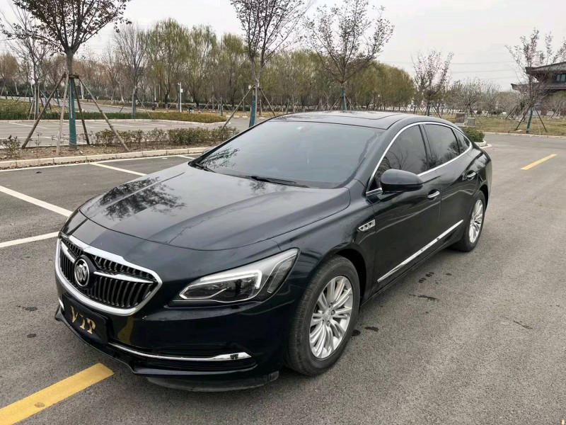 徐州20年别克君越2