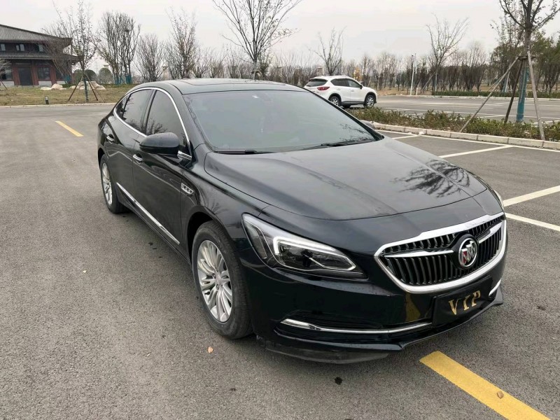 徐州20年别克君越8