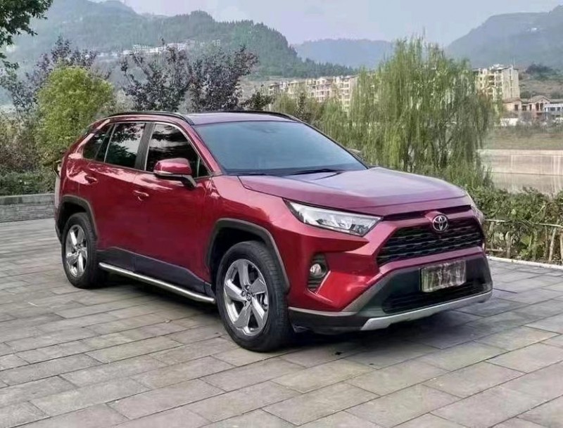 重庆20年丰田RAV47