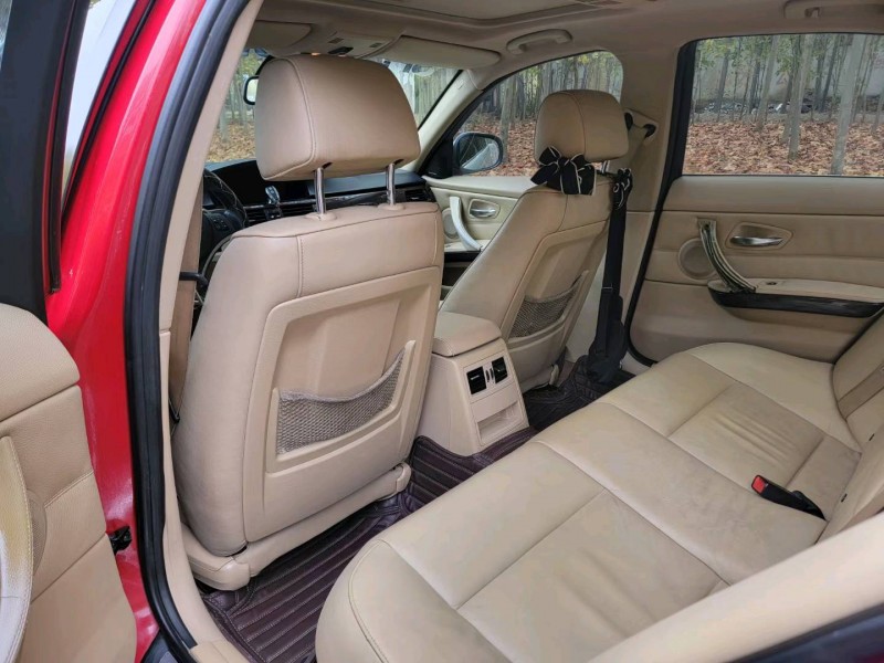 北京11年宝马3系7