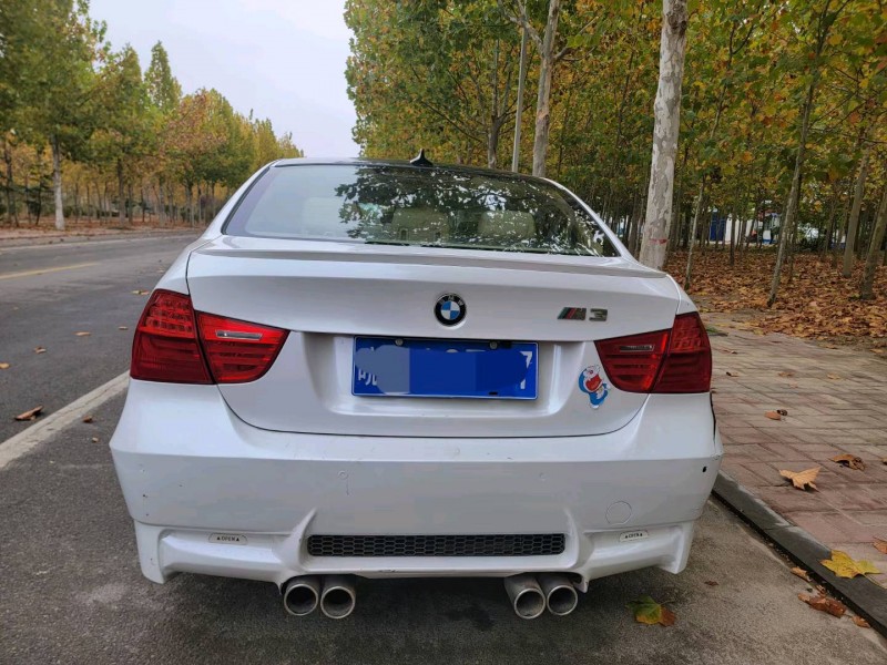 北京11年宝马3系9