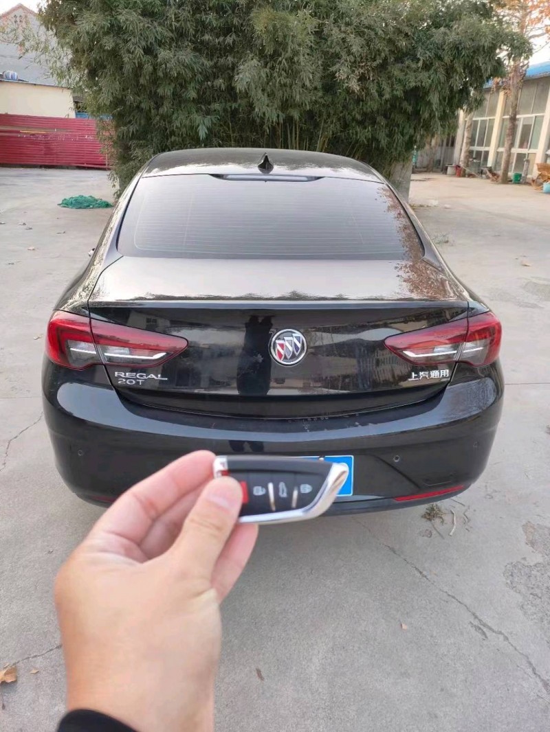 枣庄19年别克君威8