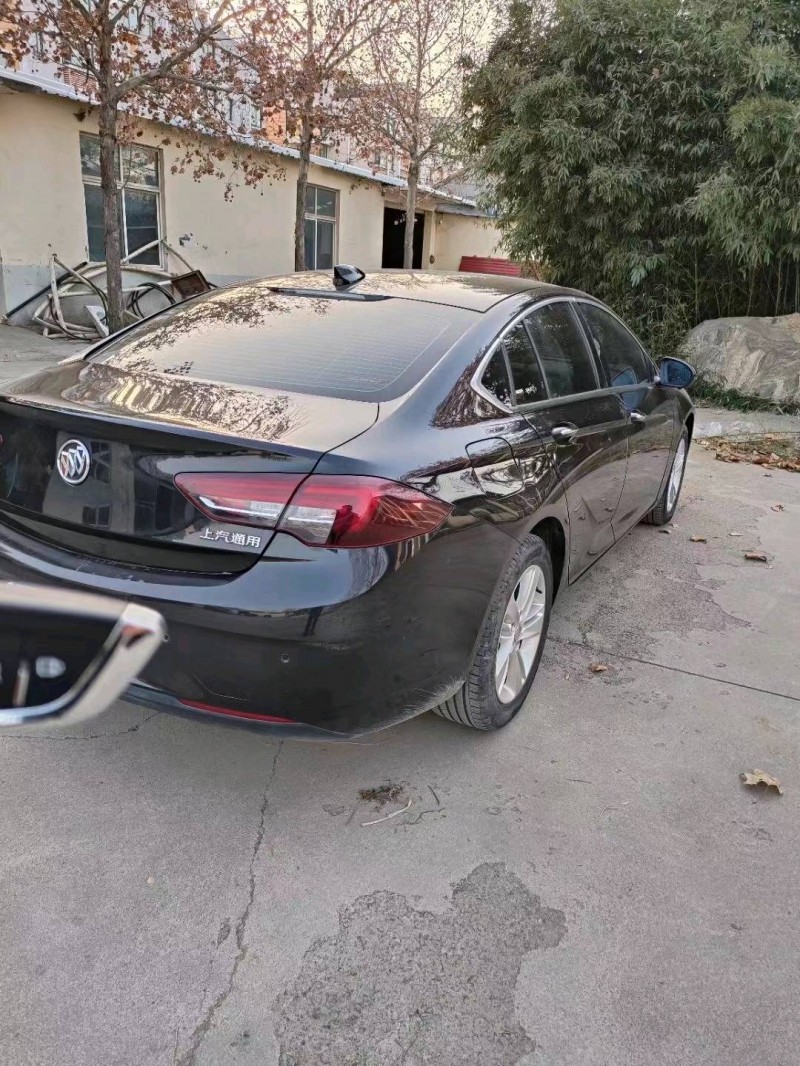 枣庄19年别克君威7