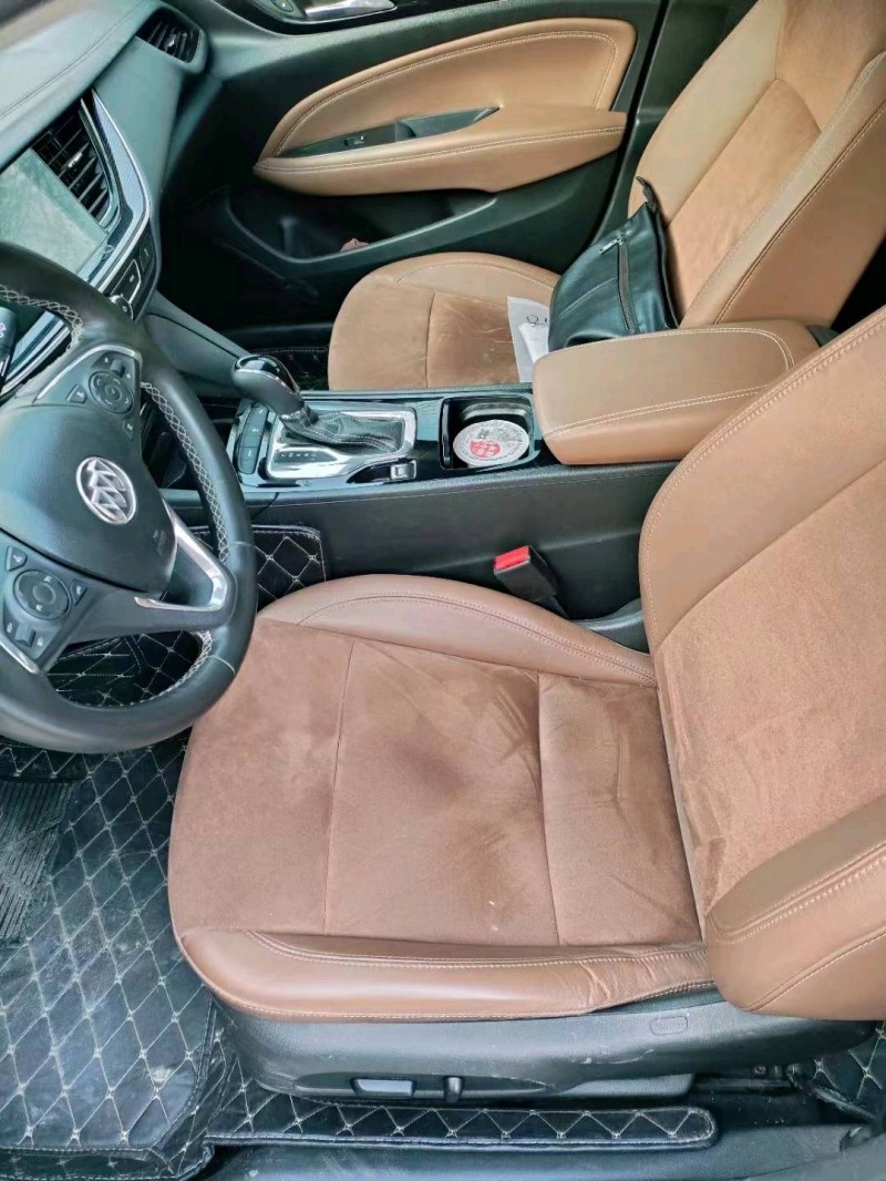 枣庄19年别克君威2