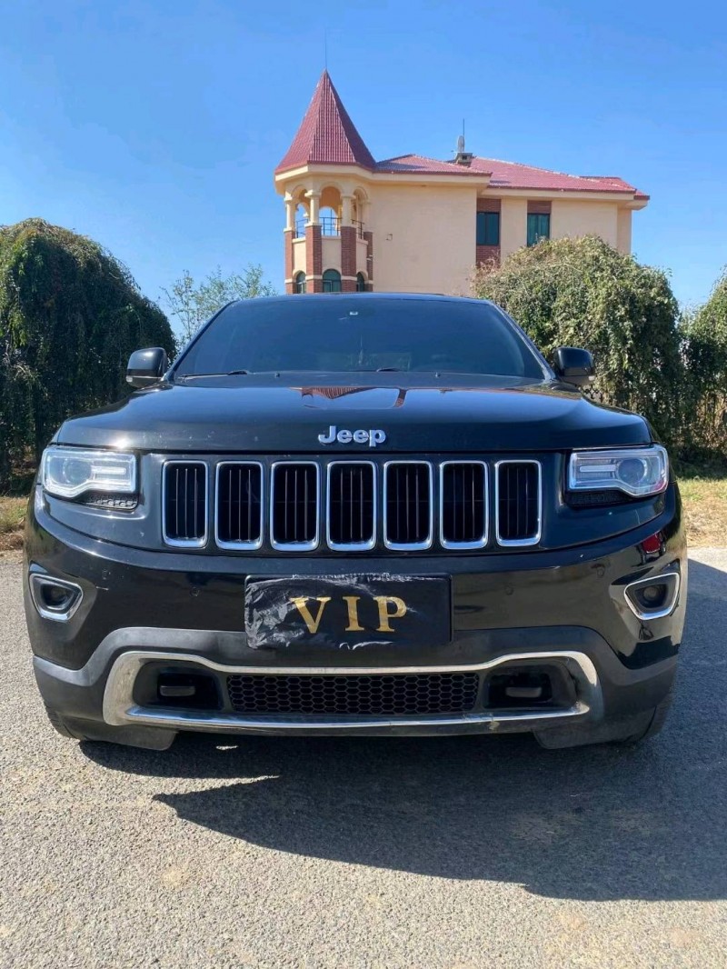 沈阳14年Jeep大切诺基1