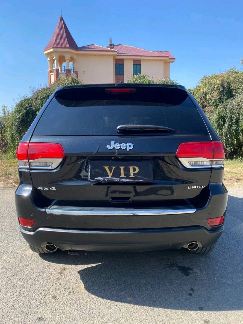 沈阳14年Jeep大切诺基6