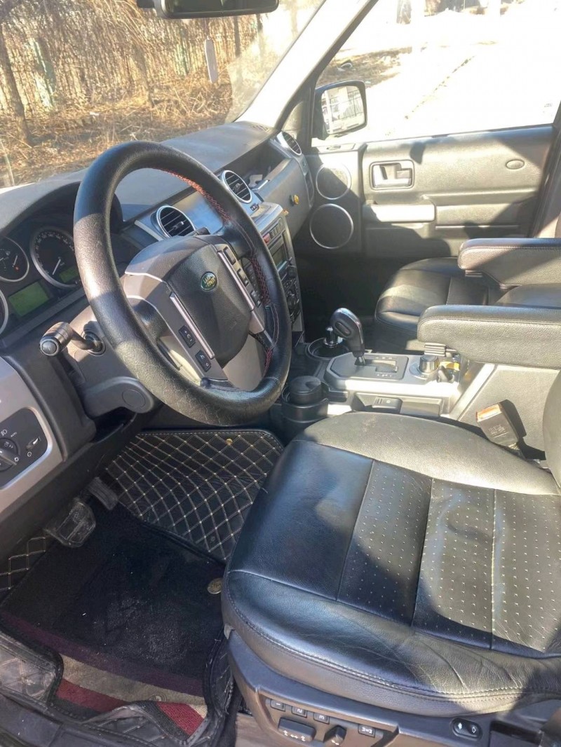 沈阳10年路虎发现7