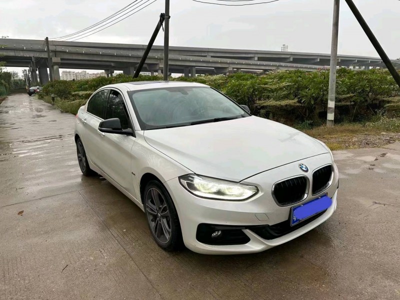 广州18年宝马1系2