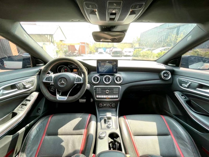 临沂17年奔驰AMG4