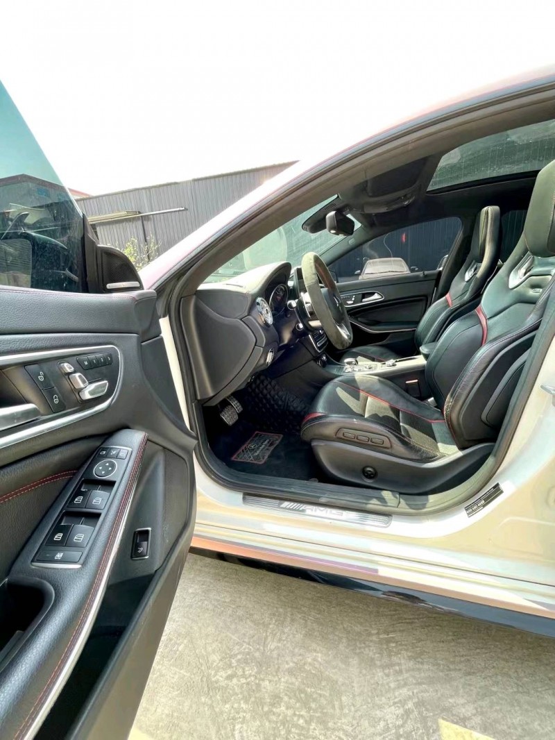 临沂17年奔驰AMG6