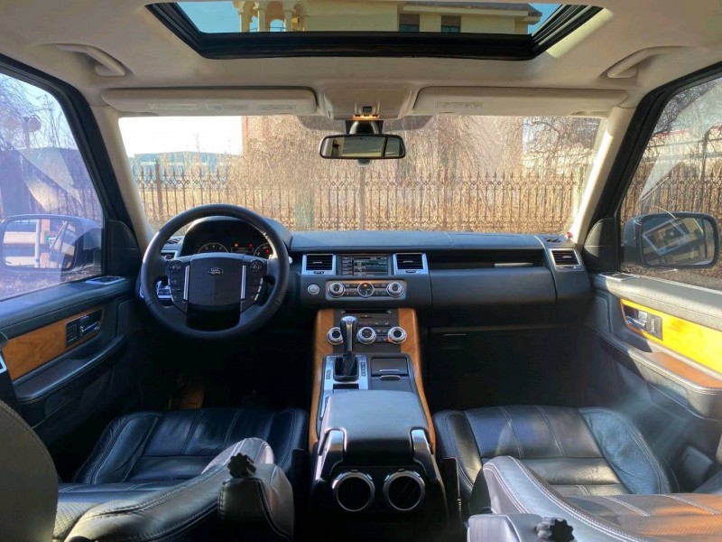 沈阳13年路虎揽胜运动9