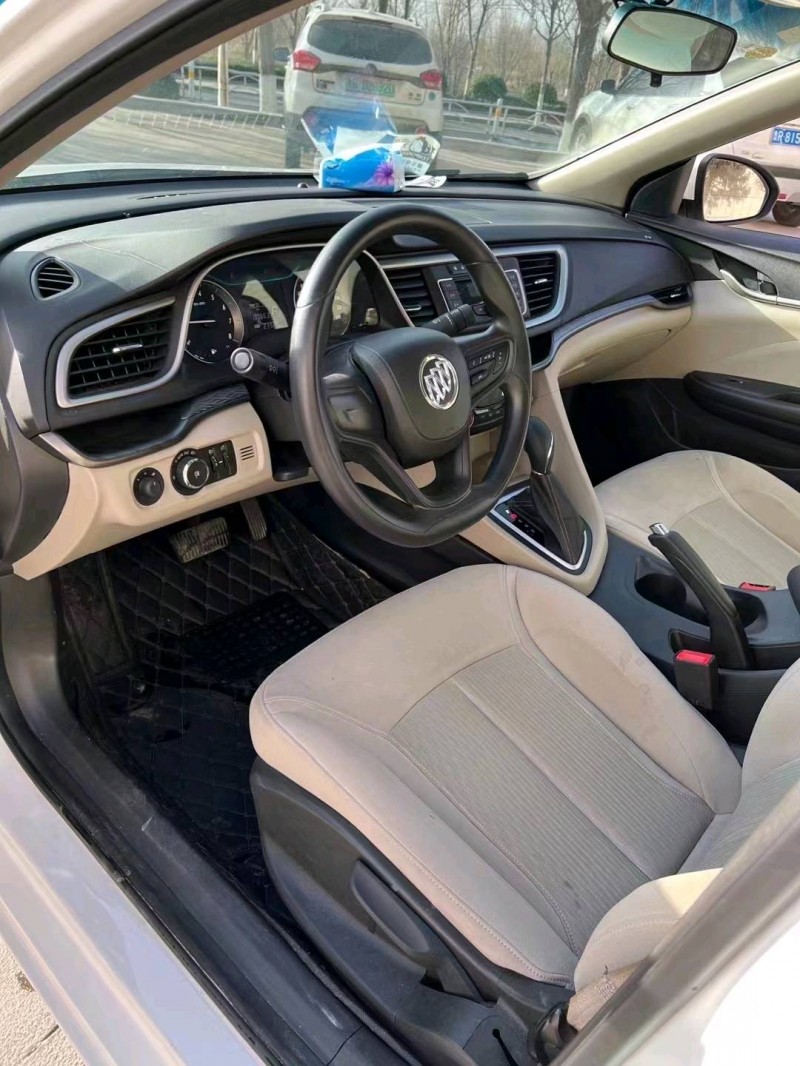 北京20年别克英朗5