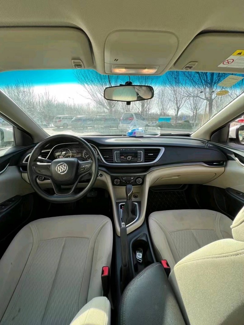 北京20年别克英朗6