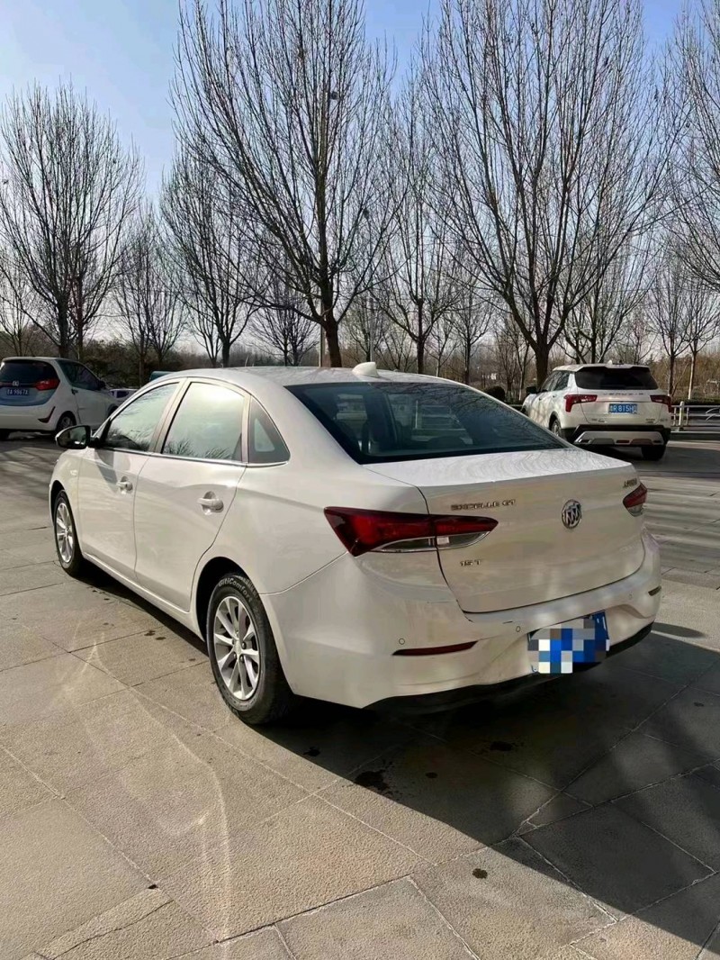 北京20年别克英朗7