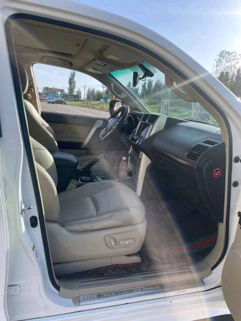 宜昌13年丰田普拉多4