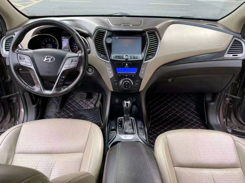 淮南14年现代新胜达6