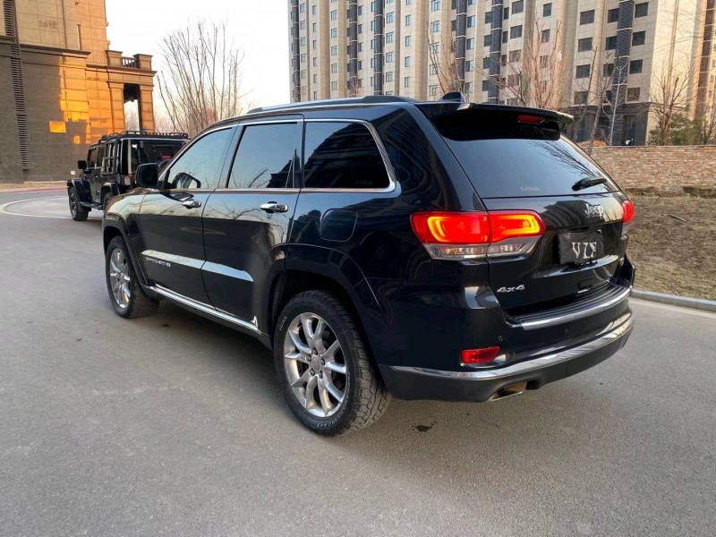 廊坊15年Jeep大切诺基5