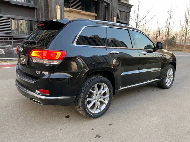 廊坊15年Jeep大切诺基3