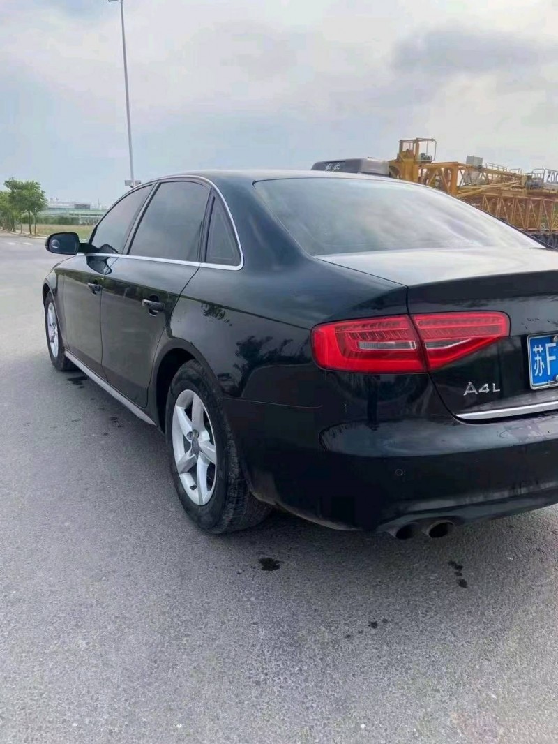 淮南13年奥迪A4L5
