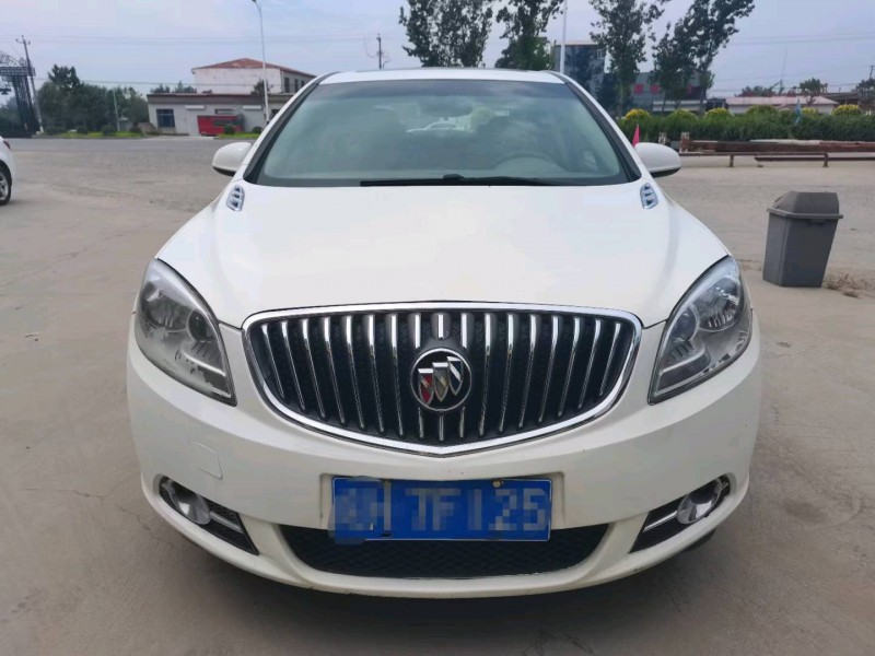 保定15年别克英朗GT1