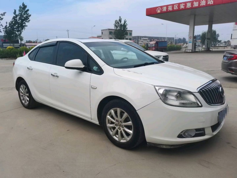 保定15年别克英朗GT3