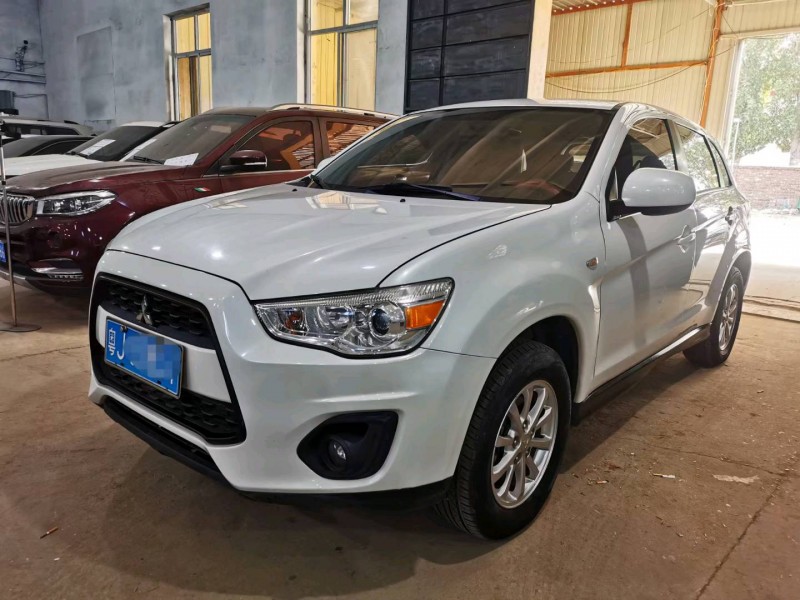 保定16年三菱劲炫3