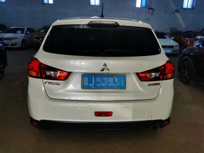 保定16年三菱劲炫6