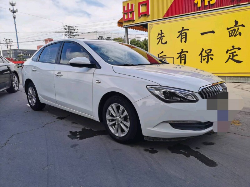 保定16年别克英朗2