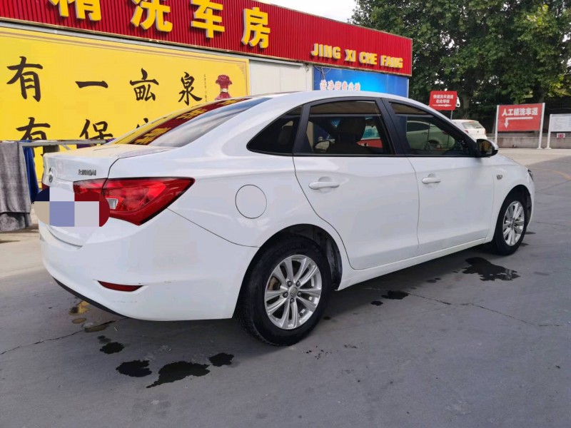 保定16年别克英朗4