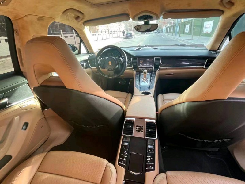 宜昌18年保时捷帕拉梅拉9