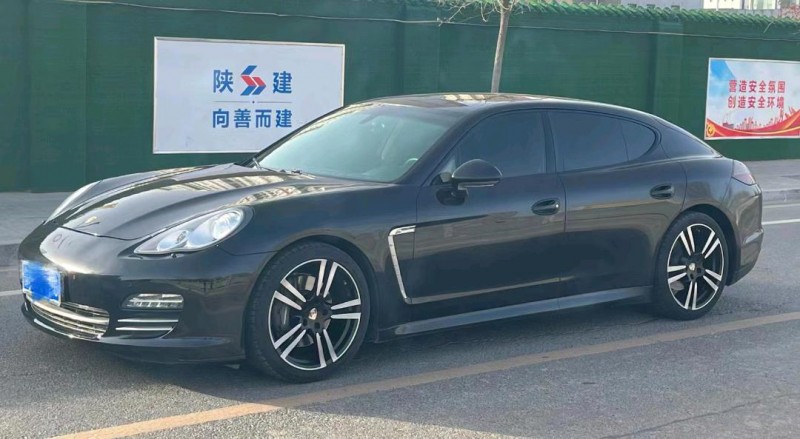 宜昌18年保时捷帕拉梅拉3