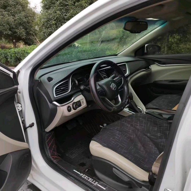 嘉兴20年别克英朗7