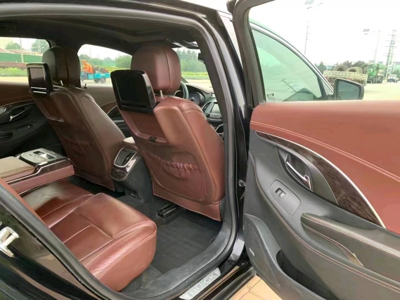 苏州14年别克君越5