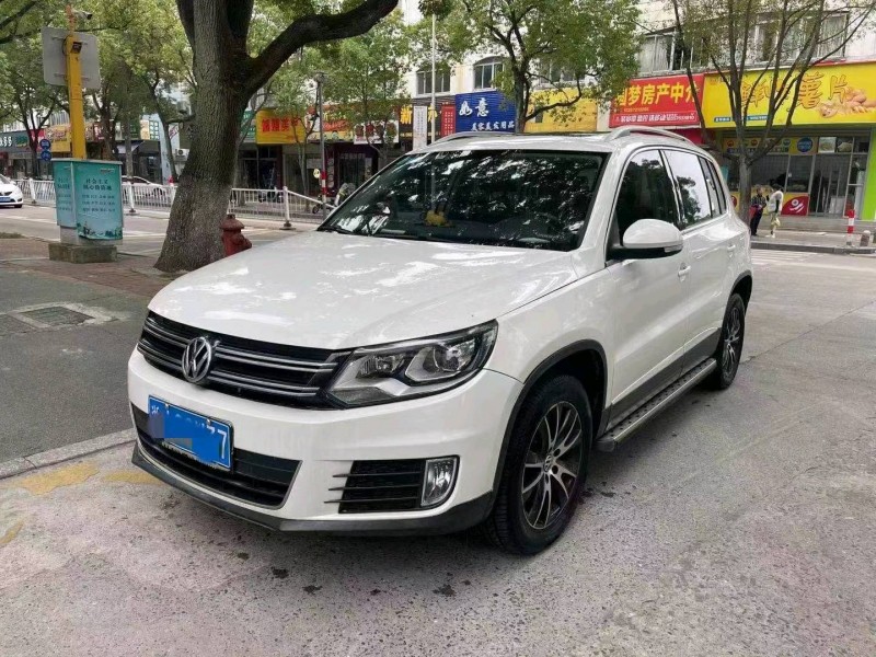 嘉兴15年大众途观2