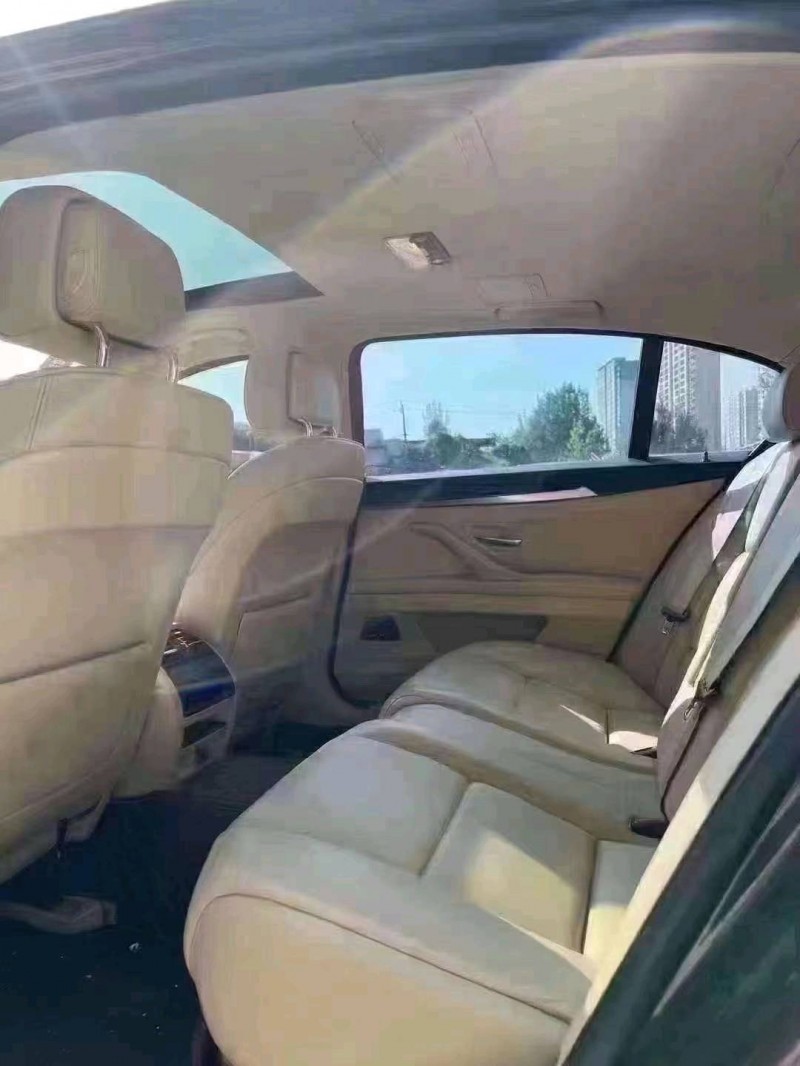 北京13年宝马5系4