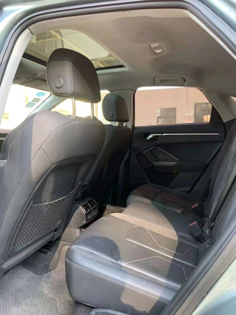 北京20年奥迪Q37