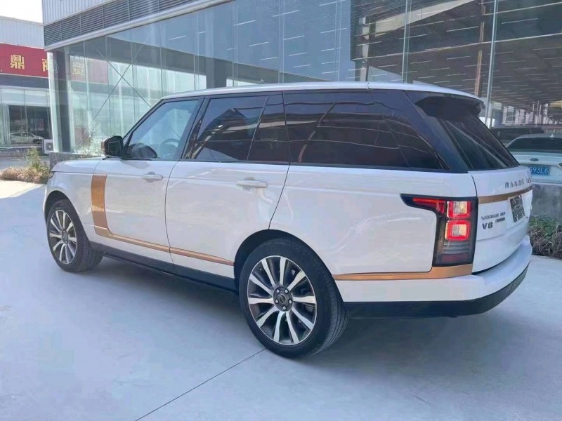 济宁13年路虎揽胜行政3