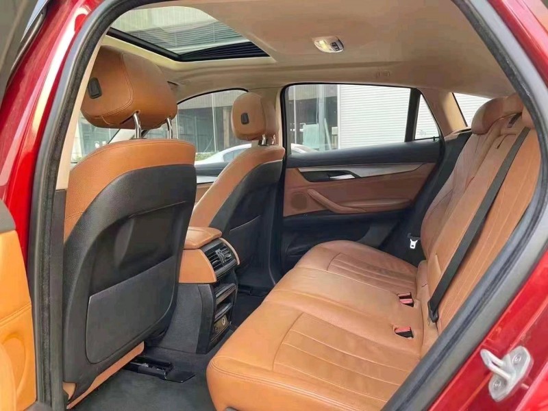 济宁15年宝马X64