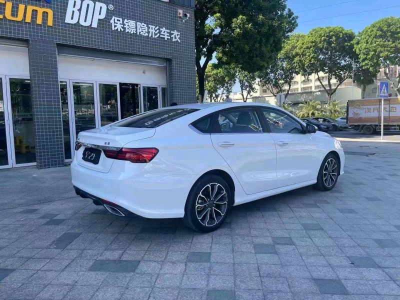 珠海22年吉利缤瑞3