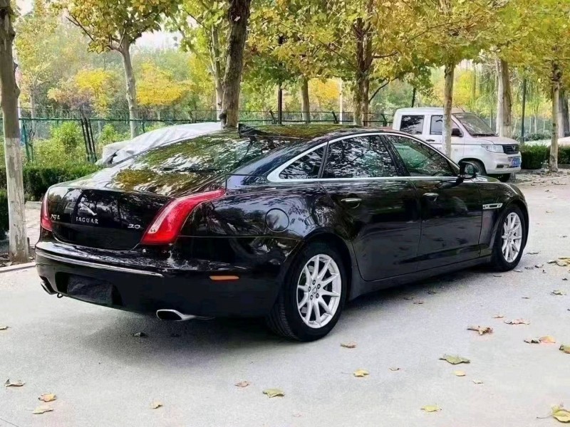 聊城13年捷豹XJ8