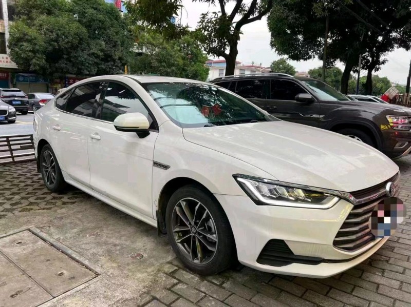 珠海21年比亚迪秦4