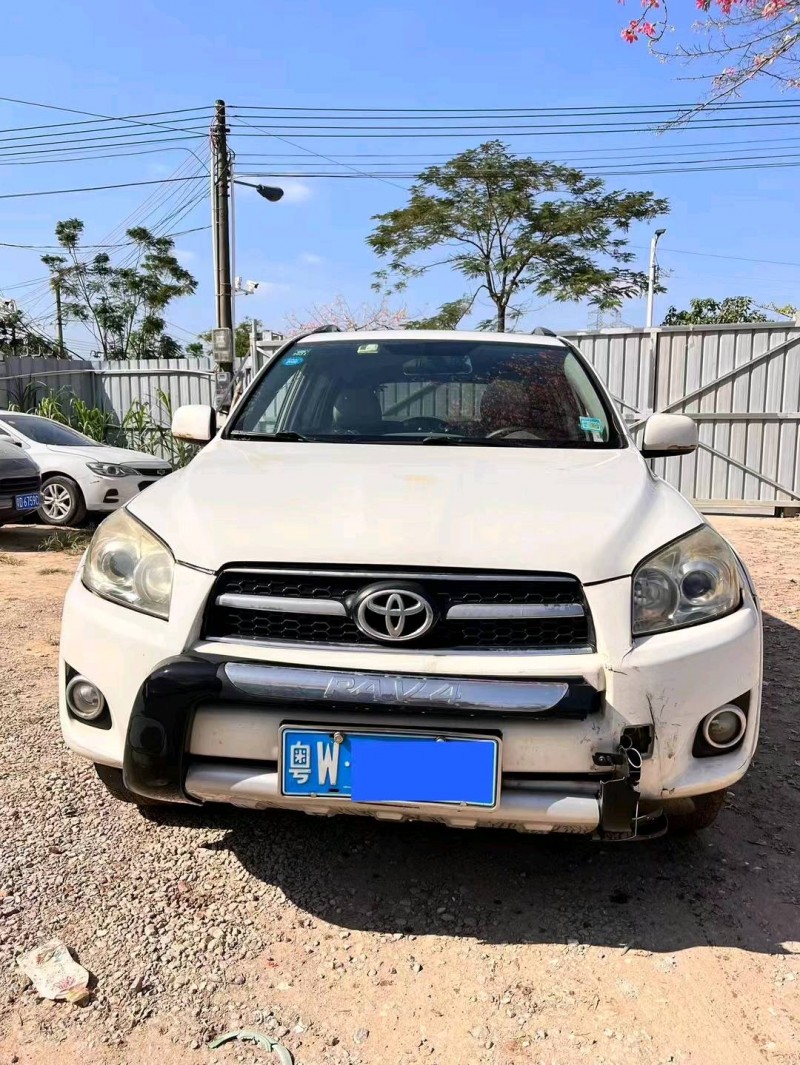 珠海09年丰田RAV4荣放1
