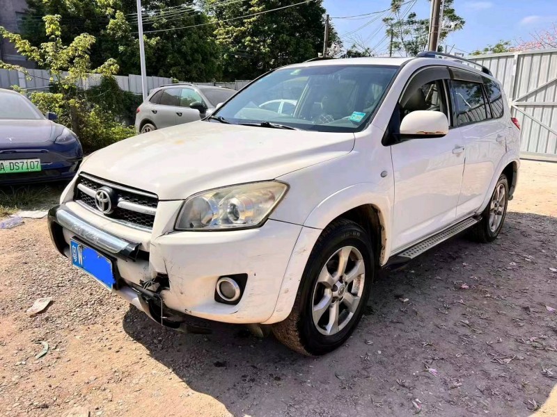 珠海09年丰田RAV4荣放3